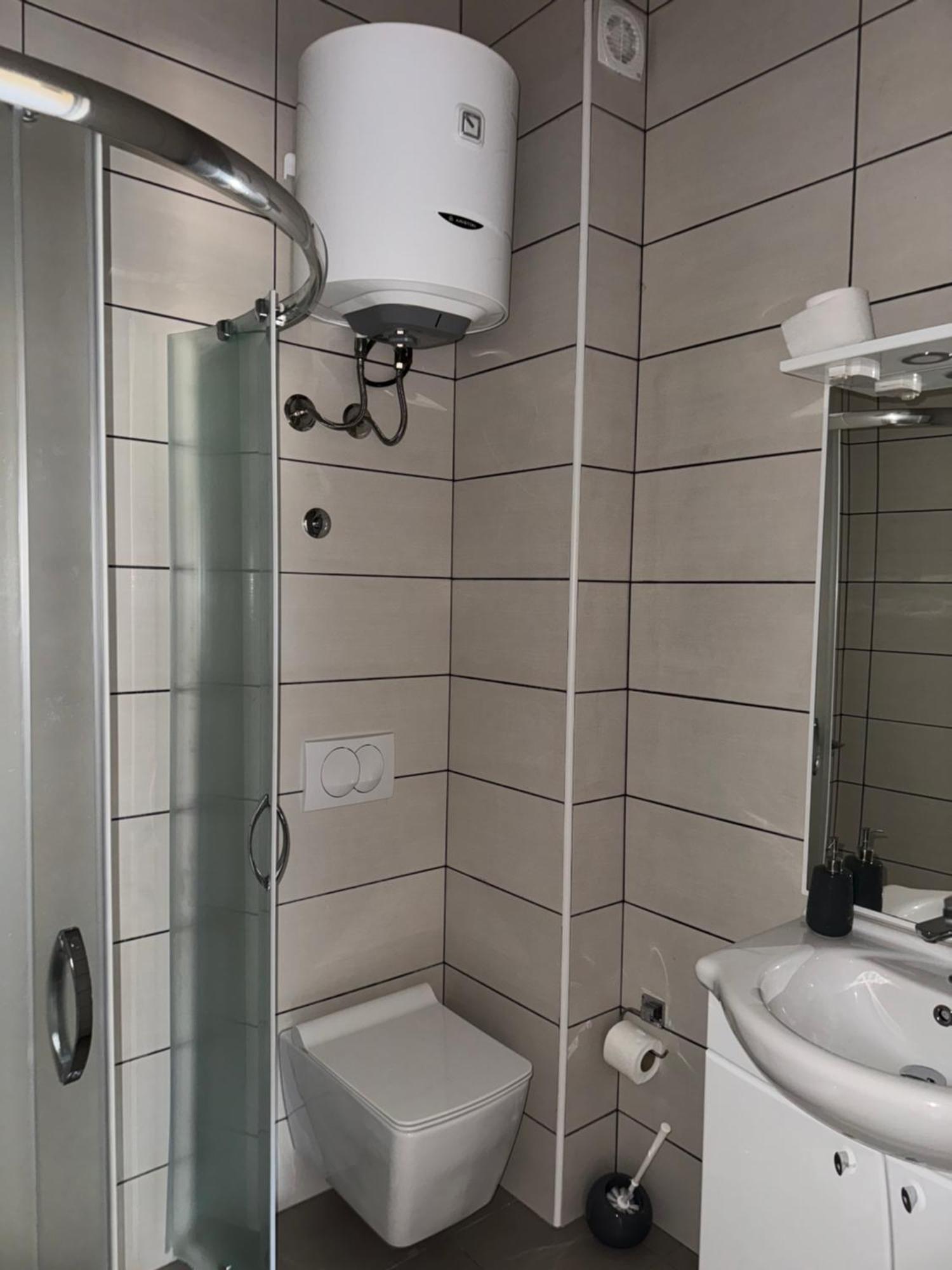 Sunrise House Apartments ウルツィニ エクステリア 写真