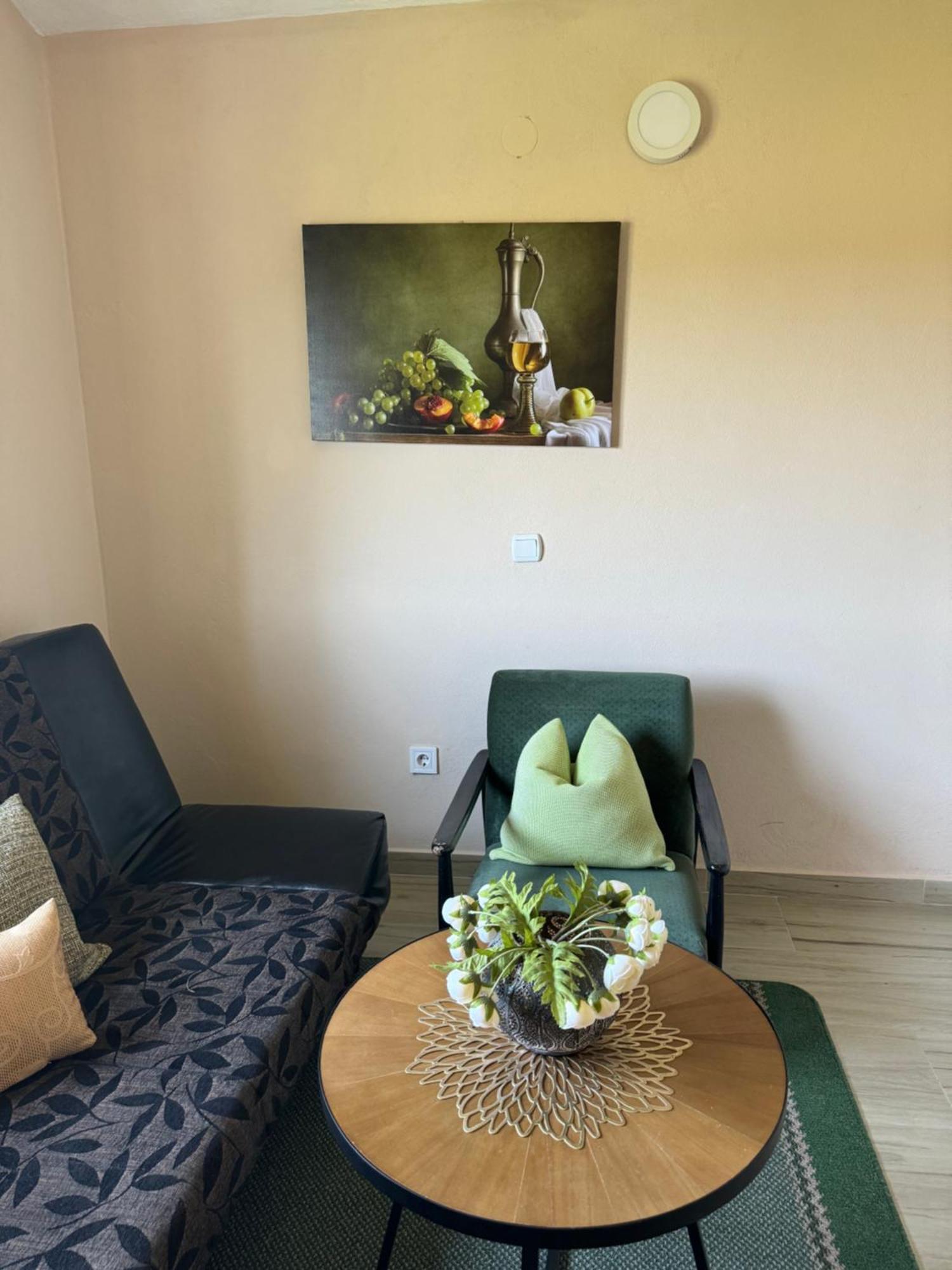 Sunrise House Apartments ウルツィニ エクステリア 写真
